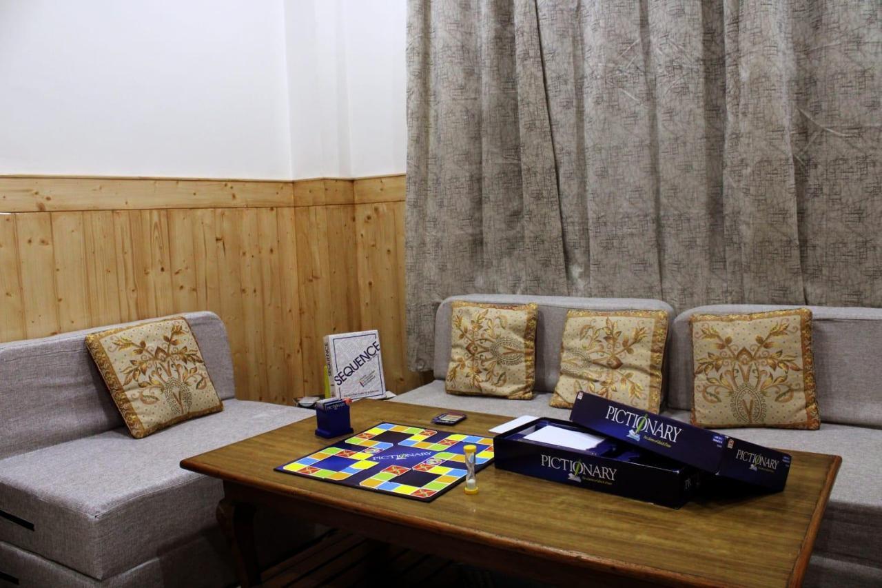 Him Aashrey B&B Homestay Shimla Eksteriør billede